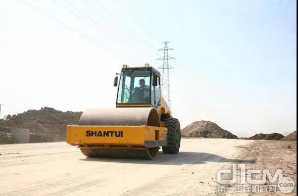 新改建农村公路4386公里潍坊临朐畅通城乡“毛细血管”(图1)