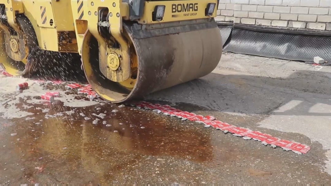 LTD216H压路机强大激振力打造完美压实效果！(图1)