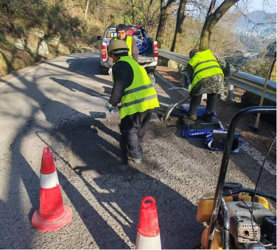 公路施工机械安全操作规程(图1)