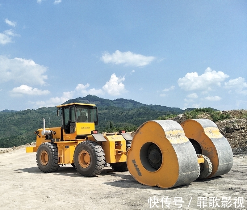 冲击式压实机优势为什么工地施工都需要冲击式压实机？(图1)
